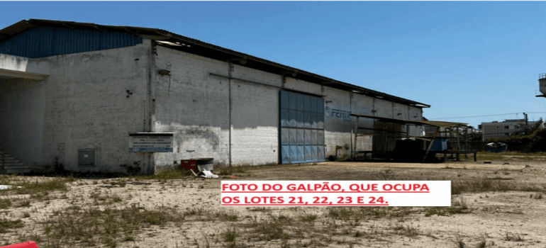 Foto 3 de 7: Terreno em leilão em Macaé - RJ, bairro São José do Barreto — AVENIDA TENENTE CORONEL UBIRAJ