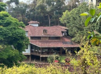 Casa em leilão em Petrópolis - RJ — Casa Residencial n. 10 do CONDOMÍNIO VALE DAS SAMAMBAIAS, Petropolis/RJ