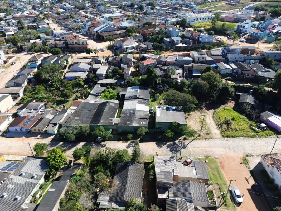 Foto 1 de 7: Comercial em leilão em Camaquã - RS, bairro Vila Nova — Imóvel Na Rua Carlos Kruger, 605, Vila Nova Em Camaquã/rs