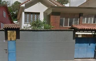 Foto 1 de 2: Casa em leilão em Petrópolis - RJ — EXCELENTE CASA EM PETRÓPOLIS 222M² DE ÁREA EDIFICADA