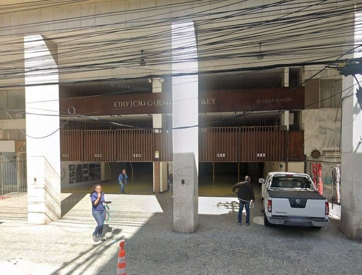 Foto 2 de 2: Imóvel em leilão em Niterói - RJ — VAGA DE GARAGEM CENTRO DE NITERÓI
