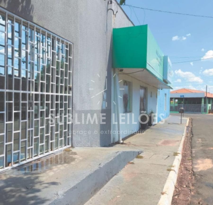 Foto 30 de 31: Comercial em leilão em Brasilândia - MS, bairro Centro — Terreno de 660m² | Constr. de 660m² Prédio comercial em Brasilândia - MS