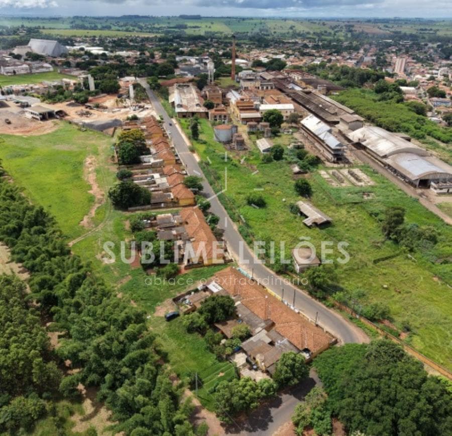 Foto 7 de 10: Casa em leilão em Rancharia - SP — Terreno de 17.245m² | Constr. de 1.596m² Área com 30 casas em Rancharia - SP