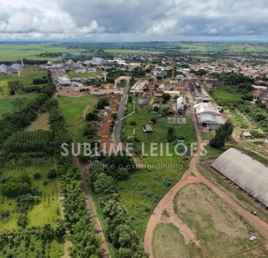Foto 4 de 10: Casa em leilão em Rancharia - SP — Terreno de 17.245m² | Constr. de 1.596m² Área com 30 casas em Rancharia - SP