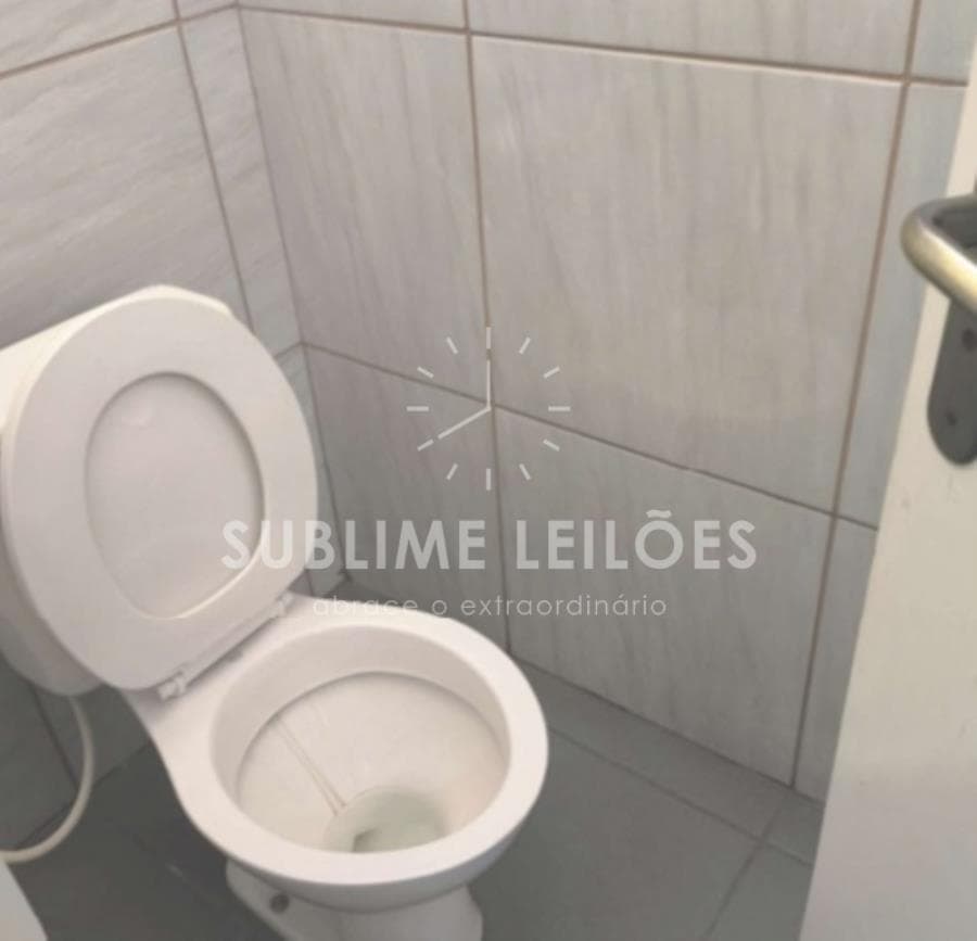 Foto 18 de 31: Comercial em leilão em Brasilândia - MS, bairro Centro — Terreno de 660m² | Constr. de 660m² Prédio comercial em Brasilândia - MS