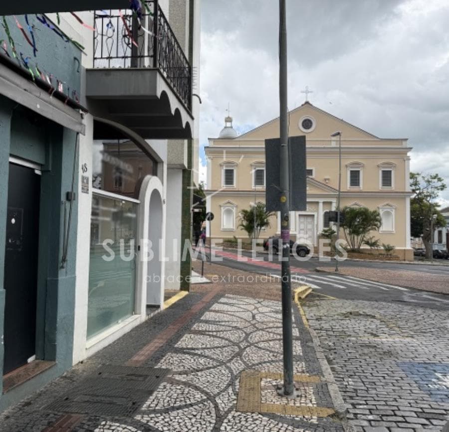 Foto 4 de 8: Comercial em leilão em Amparo - SP, bairro Centro — Terreno de 183m² | Benfeitoria Prédio residencial e comercial em Amparo