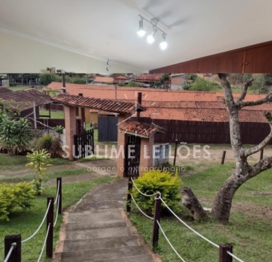 Foto 10 de 28: Area Rural em leilão em Pinhalzinho - SP, bairro Rosa Mendes — Terreno de 23.492m² | Constr. de 2.265m² Pousada em Pinhalzinho