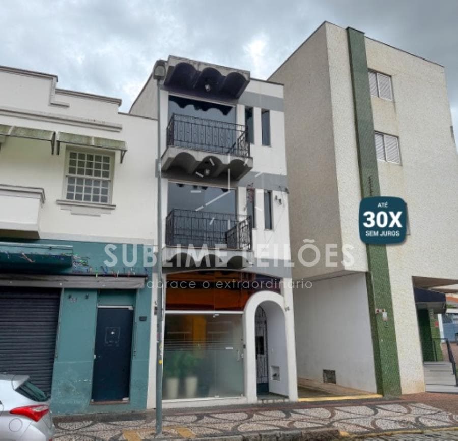 Foto 2 de 8: Comercial em leilão em Amparo - SP, bairro Centro — Terreno de 183m² | Benfeitoria Prédio residencial e comercial em Amparo