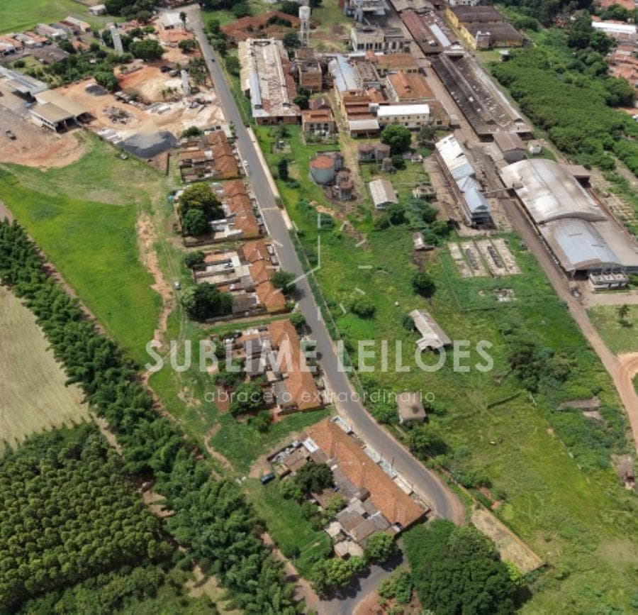 Foto 8 de 10: Casa em leilão em Rancharia - SP — Terreno de 17.245m² | Constr. de 1.596m² Área com 30 casas em Rancharia - SP