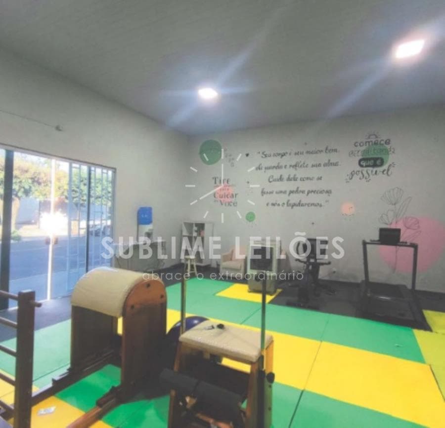 Foto 7 de 31: Comercial em leilão em Brasilândia - MS, bairro Centro — Terreno de 660m² | Constr. de 660m² Prédio comercial em Brasilândia - MS