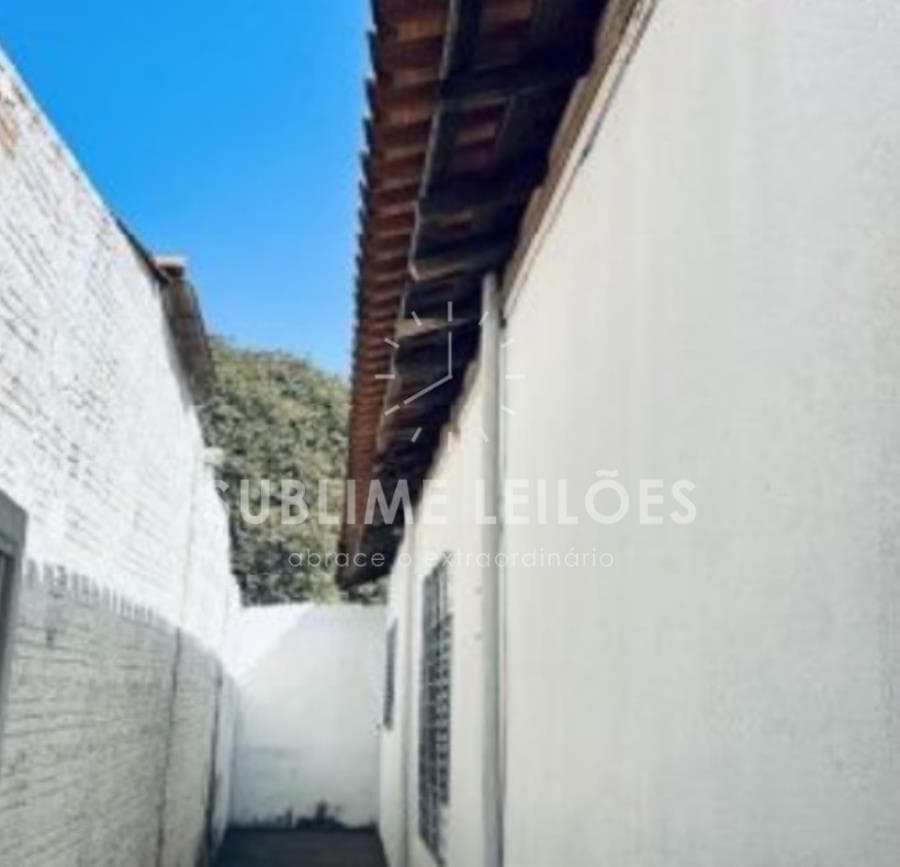 Foto 4 de 18: Casa em leilão em Votuporanga - SP, bairro São João — Terreno de 140m² | Constr. de 115m² Casa em Votuporanga