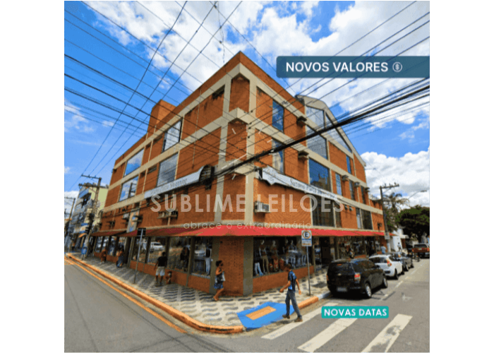 Comercial em leilão em Suzano - SP — Salão | Mezanino | 41m² útil Conjunto comercial em Suzano